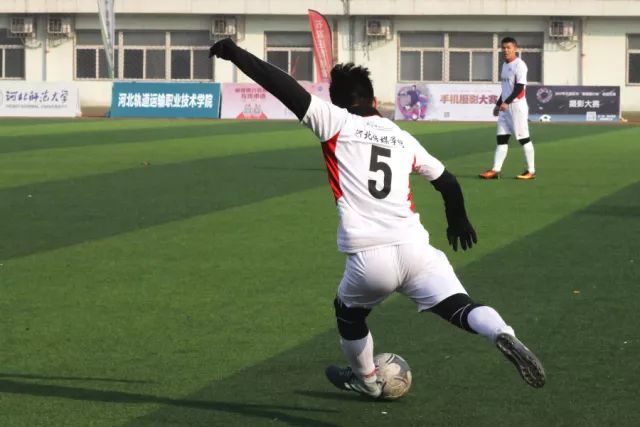 CBA常规赛第37轮：广东队主场大胜吉林队